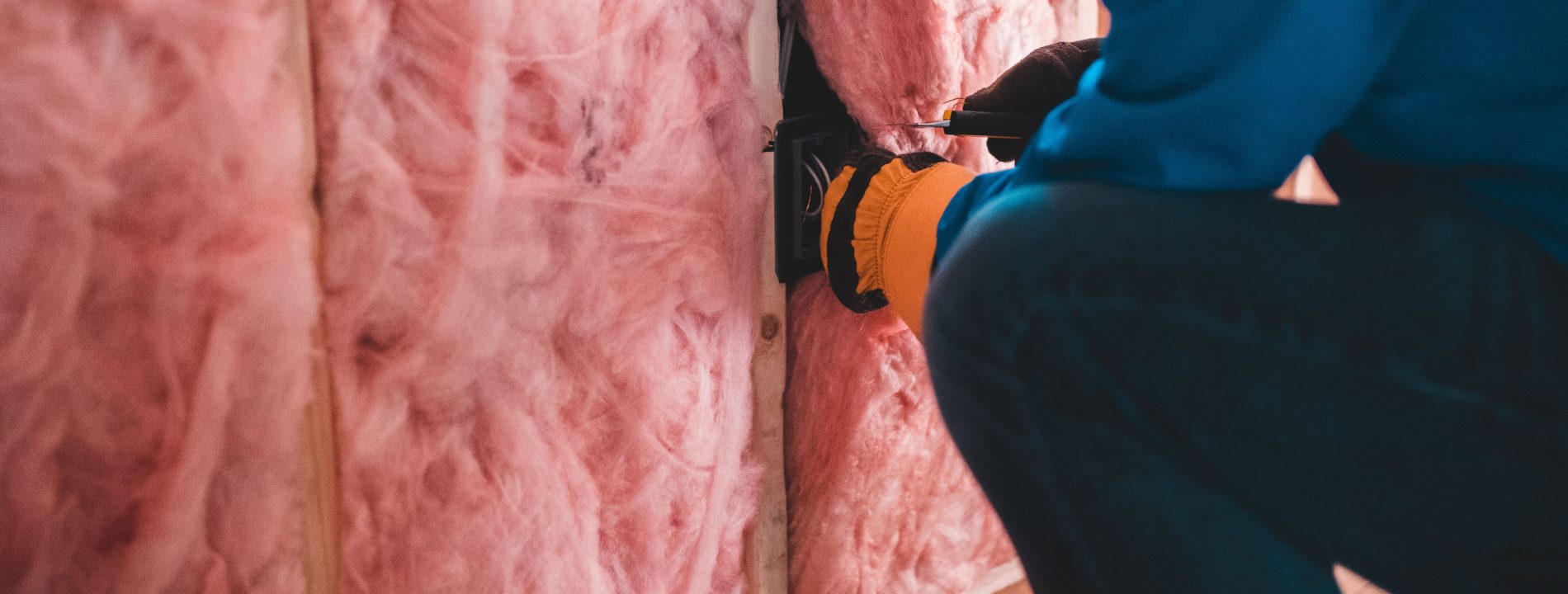 Comment isoler ta porte de garage sans te tromper ?
