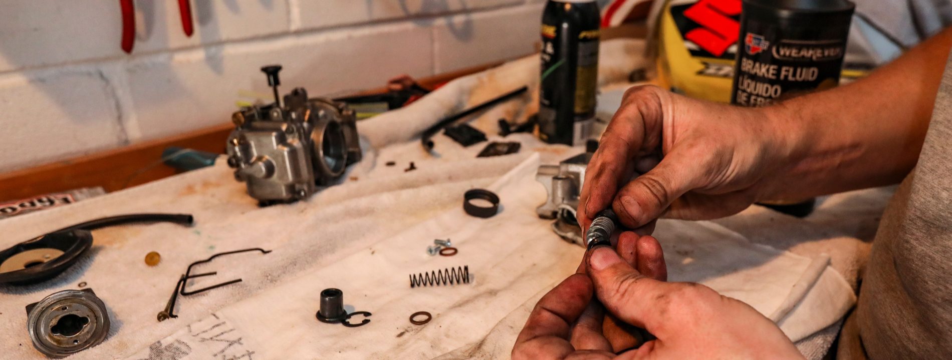 Comment monter le ressort régulateur Briggs et Stratton sans erreur ?